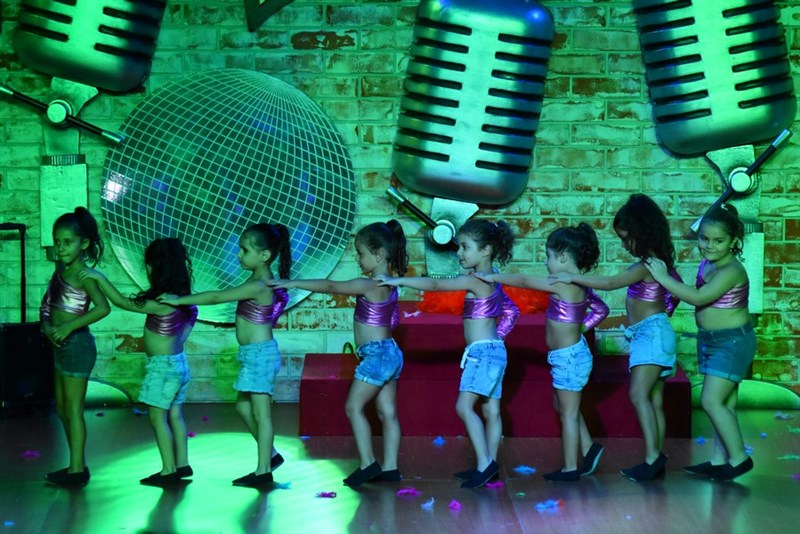 Dancing Queen un hommage a Abba by Kazadoo